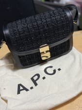 Image of APC Grace Crossbody
