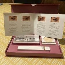 Image of Lola's Lashes Rose Quartz Magnetic Lash Kit
