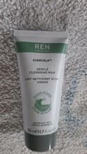 Image of cleansing milk