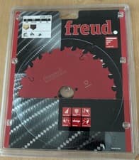 Image of Freud 190mm Circular Saw Blade 24T 30mm Bore LP30M015P Wood Cutting TCT Blade