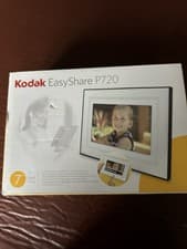 Image of Kodak EASYSHARE P720 7" Digital Picture Frame