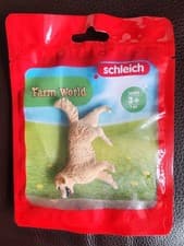 Image of SCHLEICH Farm World Female Golden Retriever Dog Toy Figure