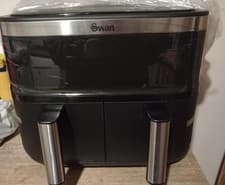 Image of Swan Air Fryer 7.6L Dual Basket Unused Black unwanted present.Trays still sealed