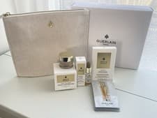 Image of Guerlain Abeille Royale Skincare Set with Cosmetic Bag New
