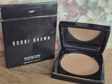 Image of Bobbi Brown Bronzing Powder - Light - 9g - BNIB - RRP £42