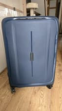 Image of Samsonite Essens Spinner 75/28 Suitcase - Midnight Blue - Brand New With Tag