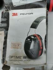 Image of 3M PELTOR OPTIME lll H540A HEARING PROTECTOR EAR MUFFS LOT OF 3
