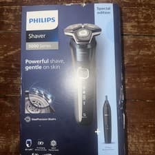 Image of Philips Series 5000 Electric Wet & Dry Shaver Trimmer Nose Trimmer Case S5889/11