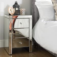 Image of Seville Mirrored Bedroom Collection – 2, 3 ,4 & 6 Drawer Bedside & Chest