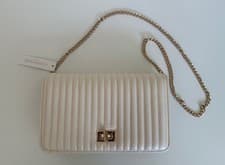 Image of ACCESSORIZE Cream Quilted Chain Shoulder Bag Purse With Gold Chain BNWT