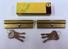 Image of Yale Euro Double Brass 5055 (105mm) Keyed A Like Pair. Comes With 6 Keys