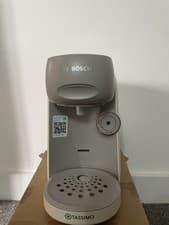 Image of Tassimo by Bosch Finesse Friendly Pod Coffee Machine in Cream TAS167PGB