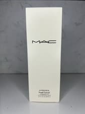 Image of Mac Hyper Real Fresh Canvas Cleansing Oil 200ml Brand New