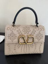 Image of Valentino Garavani Nero Eyelet V LOGO Small Top Handle Bag