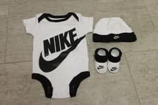 Image of Nike Baby Boys Set 3 Pieces Cap Booties Bodysuit Romper 6 - 12 Months White