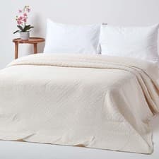 Image of Cream Cotton Rich Metelassé Diamond Pattern Bedspread Double Size