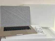 Image of MacBook Air 15" 2024 Apple M3 8c CPU 10c GPU Ram 8GB SSD 256GB Starlight