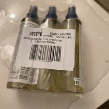Image of Aveeno Daily Moisturising Body Cleansing Oil (200ml x 3)Nourishing & Vegan