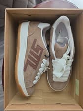 Image of Steve Madden Alysha Taupe/Brown Women's Low Top Trainers Size 6 Brand New