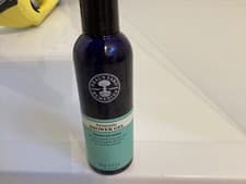 Image of NEALS YARD AROMATIC SHOWER GEL CLEANSES & SOOTHES 200ml NEW
