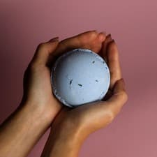 Image of Set of 3 Lavender Bath Bombs Gift Set Relaxing Spa Aromatherapy Bath Fizzers