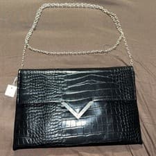 Image of black bag with chain strap