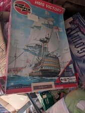 Image of Airfix HMS Victory 1:180 Model Kit 200th Anniversary Edition 09252G Humbrol