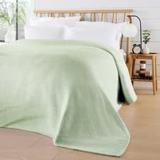 Image of Florian Bedspread Throw for All Seasons 100% Cotton Stylish Throws for Bedrooms