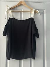 Image of Mint Velvet Black & Cream Top - Never Worn, So Excellent Condition. Size 18