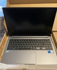 Image of (Brand New) Samsung Galaxy Book4 15.6" Laptop i5-13gen 16GB RAM 256GB Win 11 Pro