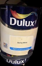 Image of Dulux Emulsion Matt Paint Walls & Ceiling All Colours 2.5L/5L