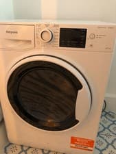 Image of NEARLY NEW Hotpoint Washer Dryer – 9kg/6kg – Must go ASAP!
