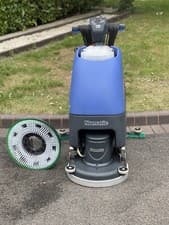 Image of Numatic ET 4045 Scrubber Drier/floor Polisher/ Floor Buffer/ Cleaning Machine 1