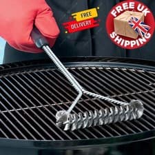 Image of Grill Brush Three-Sided Short, perfect all-rounder,30cm long, with non-slip grip