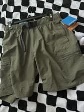 Image of NEW Columbia Mens Size S Green Mountaindale Belted Cargo Hiking Shorts