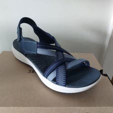 Image of CLARKS MIRA IVY WOMENS NAVY LEATHER COMBI FLAT CASUAL SANDALS UK SIZE 6
