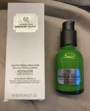 Image of Brand new discontinued product the Bodyshop drops of youth fresh emulsion SPF 20