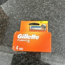 Image of GILLETTE FUSION5 or Power (Genuine) RAZOR BLADES Choose Yours 4/8/11/16/24