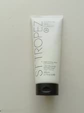 Image of St. Tropez Gradual Tan Classic Body Lotion Light/Medium - 200ml