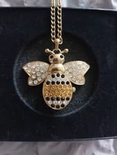 Image of Elegant Simple Rhinestone Bee Pendant Gold Color Necklace Exquisite Free Bag UK