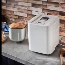 Image of Russell Hobbs Fast Bake Breadmaker with 12 Breadmaking Functions 3 Crust options