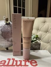 Image of Wander Beauty Nude Illusion Liquid Foundation 1.01 Oz - Fair / pale full size