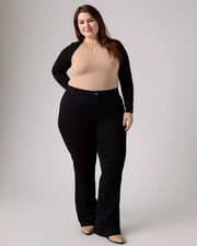 Image of Women's Levi's 725 High Rise Bootcut Jeans Plus Size Black Price £30