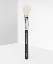 Image of ZOEVA 132 LUXE POWDER FINISH BRUSH NEW