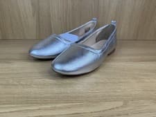 Image of Clarks Fawna Soft Slip On Ballet Flat Shoes Woemns Size UK 5 Silver