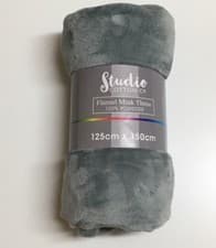 Image of STUDIO COTTON Soft Flannel Mink Throw Fleece Blanket