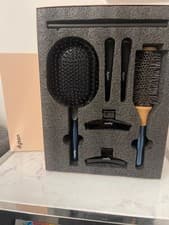 Image of Dyson Styling Gift Set Paddle Barrel Brush, Detangling Comb, Hair Clips
