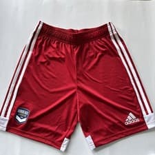 Image of Adidas shorts kids junior Size 13-14 years