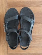 Image of Teva Mens Hurricane Drift Waterproof Sandals BNWT