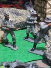 Image of Airfix German Infantry 1:32 Scale Toy Soldiers Hand Painted